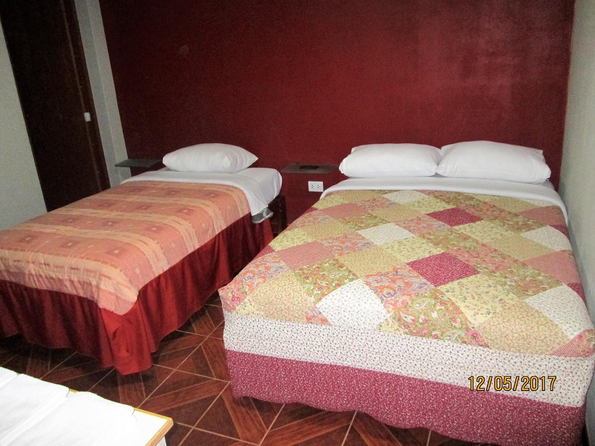 Hostal Caprichos Huacho Ngoại thất bức ảnh