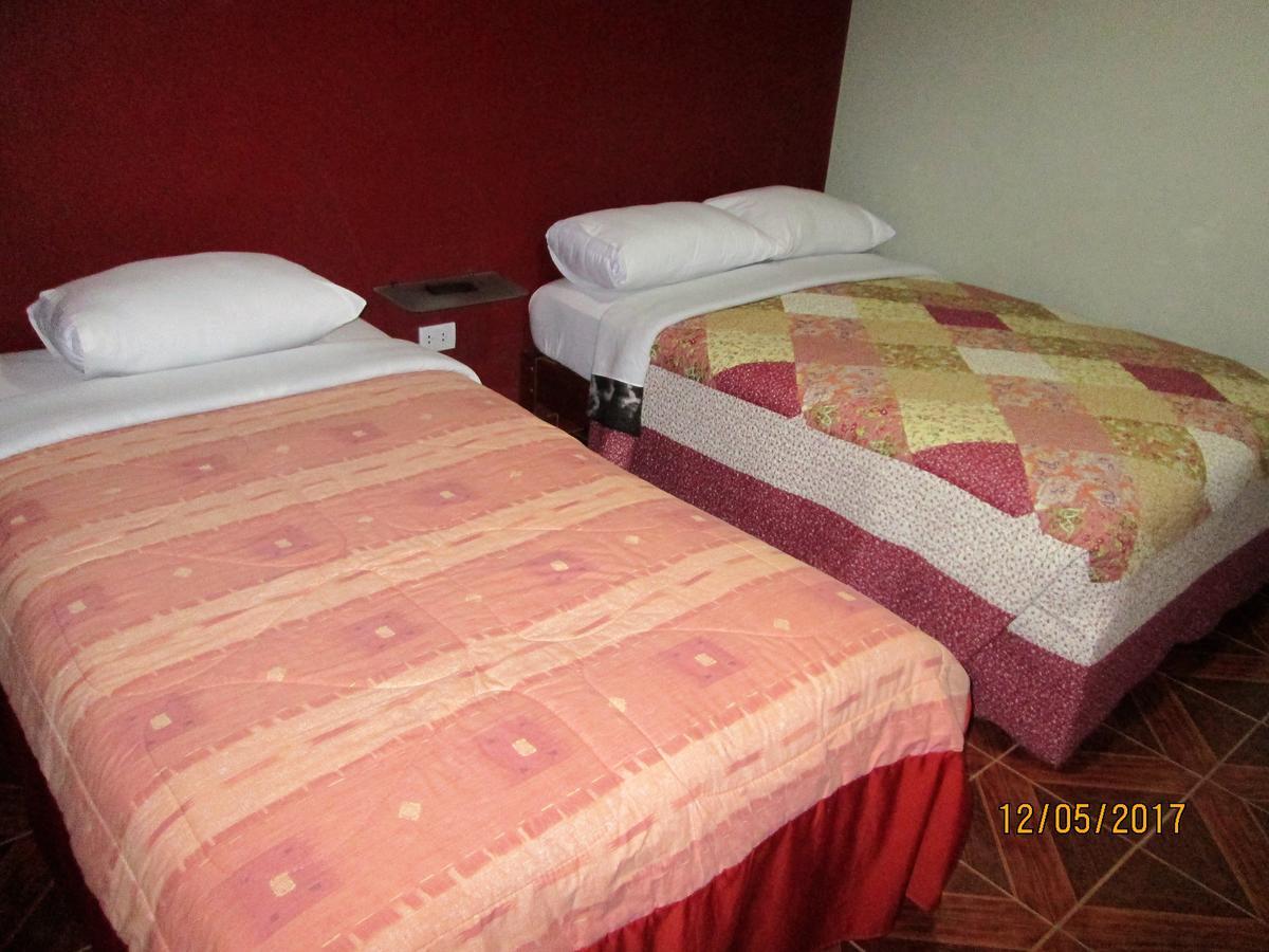 Hostal Caprichos Huacho Ngoại thất bức ảnh