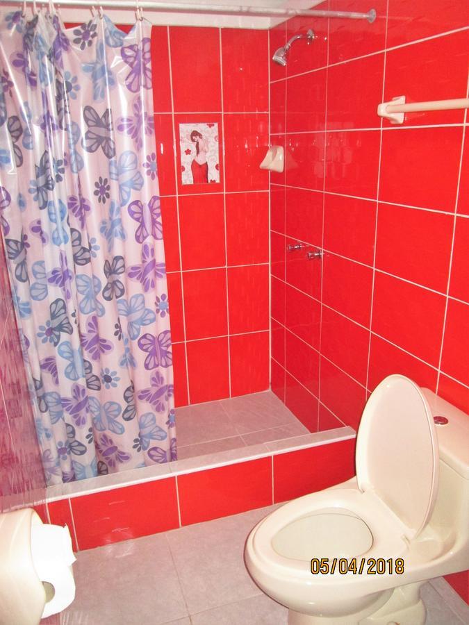 Hostal Caprichos Huacho Ngoại thất bức ảnh